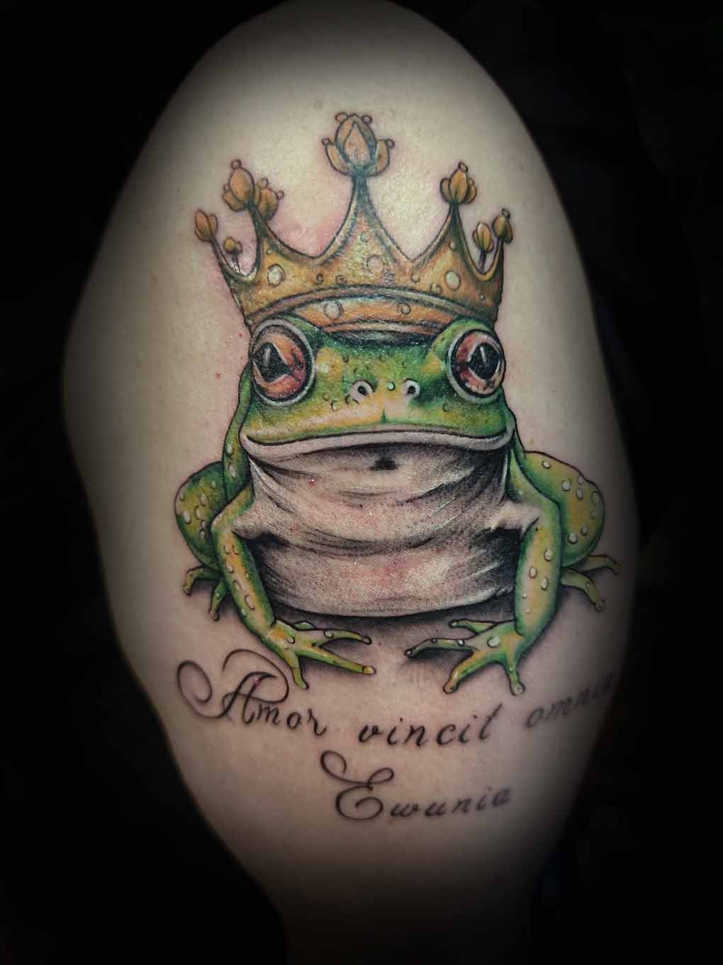 chill ink tatuaz zaba korona